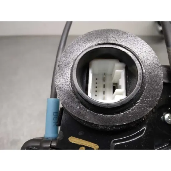 Cerradura Puerta Trasera Derecha para Toyota Rav 4