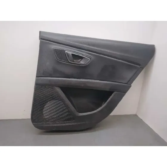 Guarnecido Puerta Trasera Derecha para Seat Leon St (5F8)