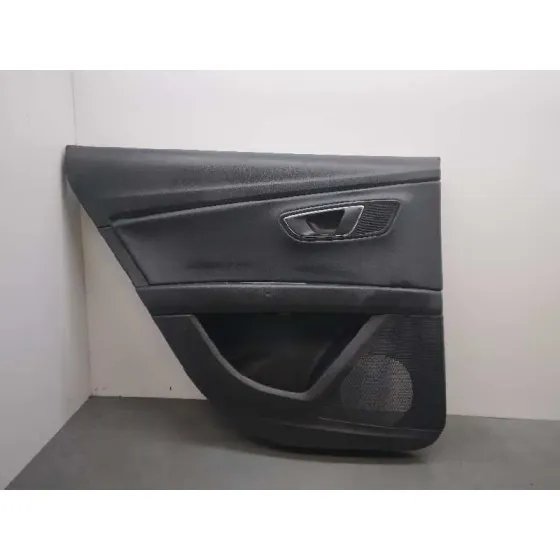 Guarnecido Puerta Trasera Izquierda para Seat Leon St (5F8)