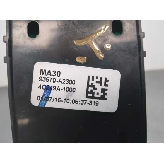 Mando Elevalunas Delantero Izquierdo para Kia Pro_Cee'd ( )