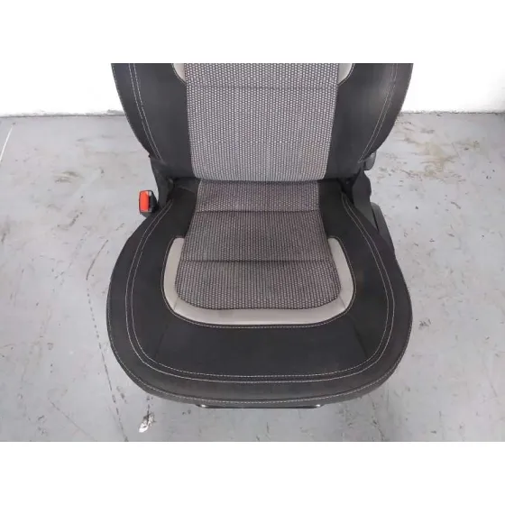 Asiento Delantero Izquierdo para Kia Pro_Cee'd ( )