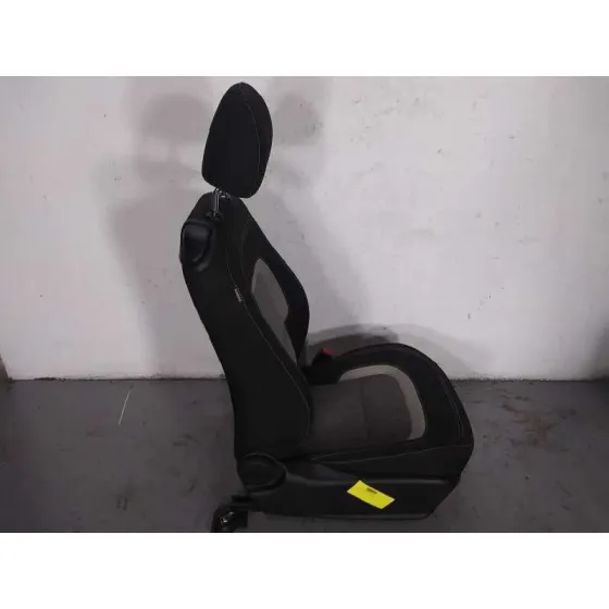 Asiento Delantero Derecho para Kia Pro_Cee'd ( )