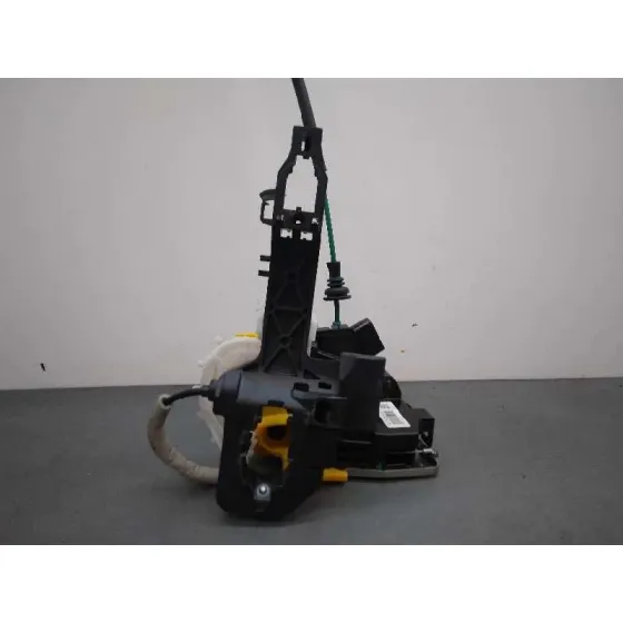 Cerradura Puerta Delantera Derecha para Kia Pro_Cee'd ( )