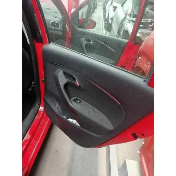 Guarnecido Puerta Trasera Derecha para Volkswagen Polo (6C1)