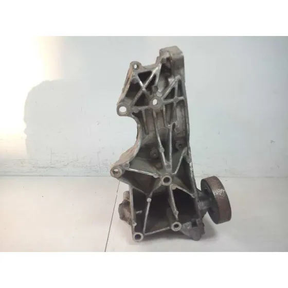 Soporte Alternador para Audi A6 Berlina (4F2)