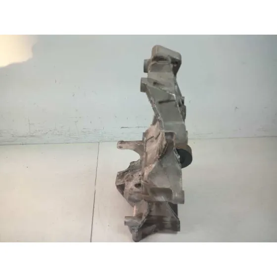 Soporte Alternador para Audi A6 Berlina (4F2)