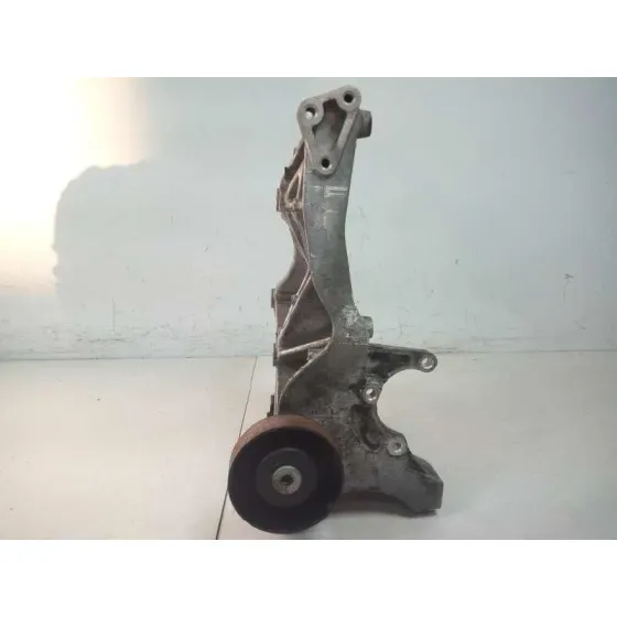 Soporte Alternador para Audi A6 Berlina (4F2)