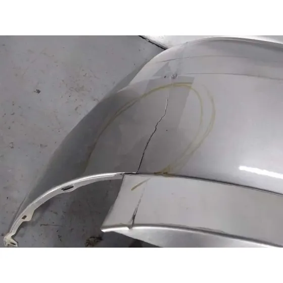 Paragolpes Trasero para Nissan Almera (N16/E)