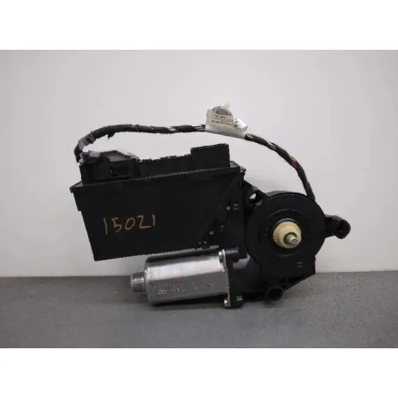 Motor Elevalunas Delantero Derecho para Volkswagen Touareg (7La)