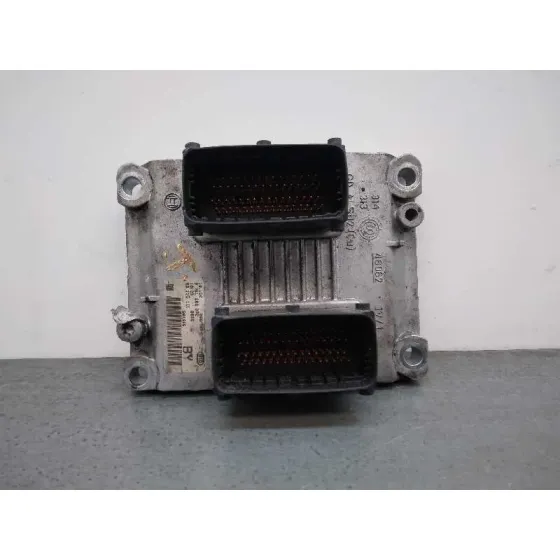 Centralita Motor Uce para Opel Corsa C