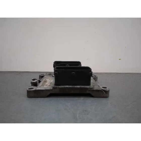 Centralita Motor Uce para Opel Corsa C