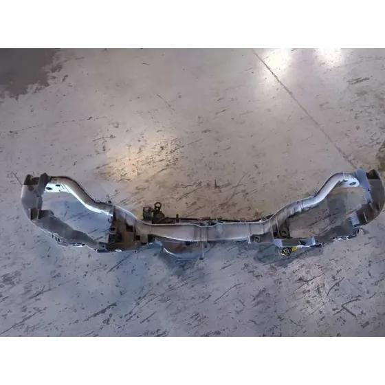 Panel Frontal para Ford Focus Lim.