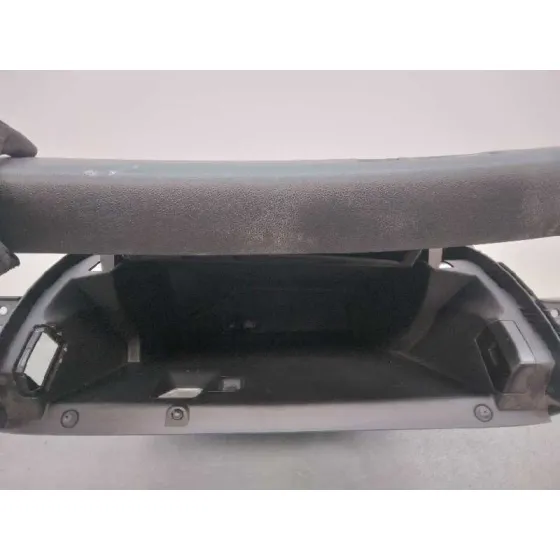 Guantera para Renault Megane Iv Berlina 5P
