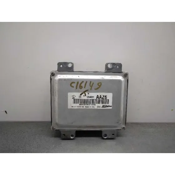 Centralita Motor Uce para Opel Astra J Lim.