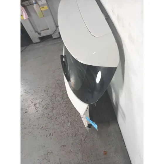Porton Trasero para Kia Carens ( )