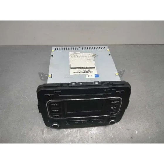 Sistema Audio / Radio Cd para Kia Carens ( )