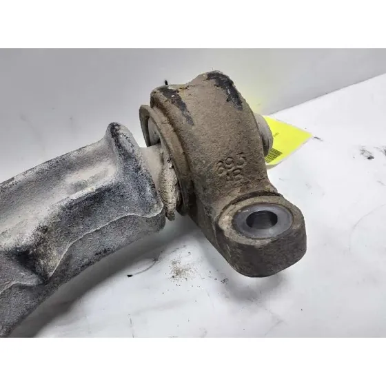 Brazo Suspension Inferior Delantero Derecho para Jeep Commander