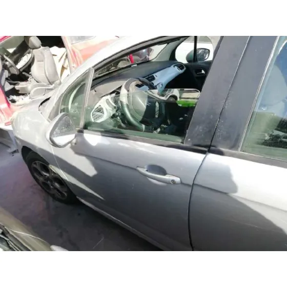 Puerta Delantera Izquierda para Citroën C3