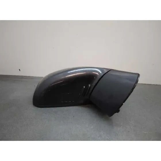 Retrovisor Derecho para Kia Carens (Un)