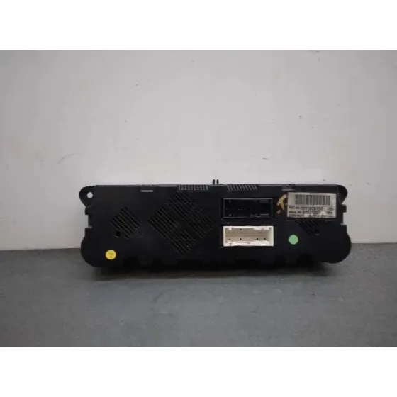 Mando Climatizador para Ford Mondeo Ber. (Ca2)