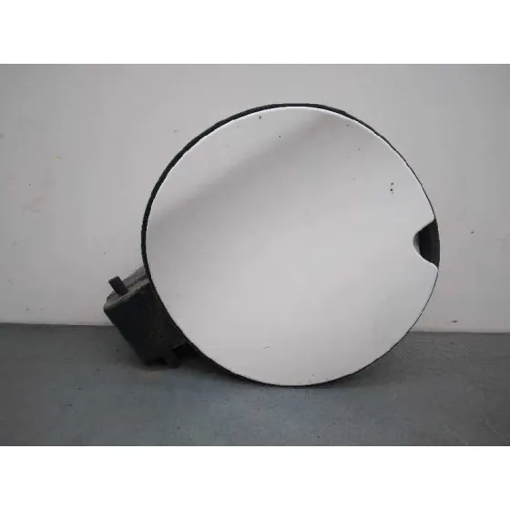 Tapa Exterior Combustible para Peugeot 208