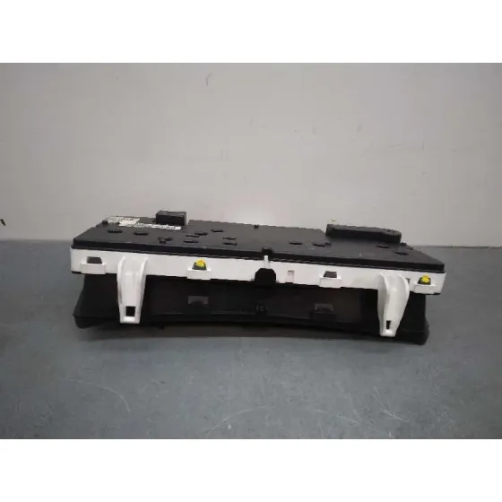 Cuadro Instrumentos para Toyota Corolla (E12)