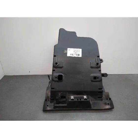 Guantera para Ford Mondeo Ber. (Ca2)