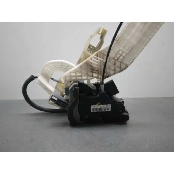 Cerradura Puerta Delantera Izquierda para Kia Carens ( )