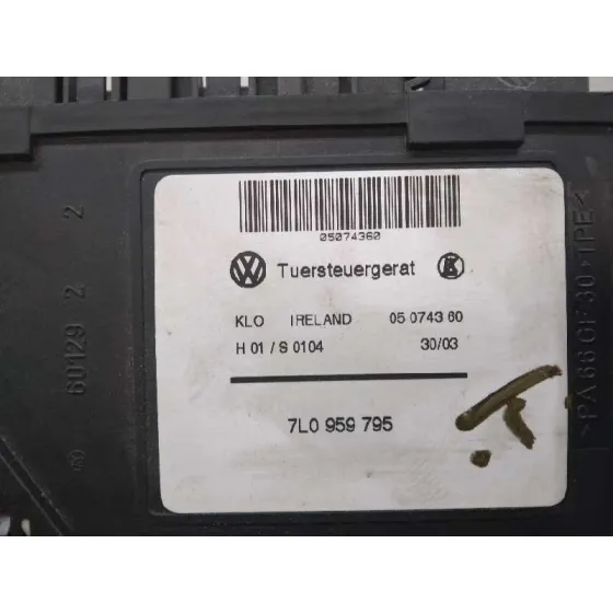 Motor Elevalunas Trasero Izquierdo para Volkswagen Touareg (7La)