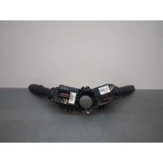 Mando Multifuncion para Hyundai I40 Cw