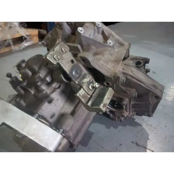 Despiece Caja Cambios para Fiat Punto Berlina (188)