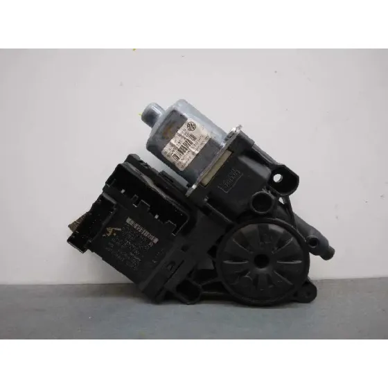 Motor Elevalunas Delantero Izquierdo para Volkswagen Passat Berlina (3C2)