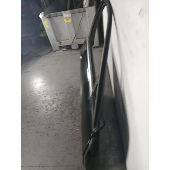 Puerta Delantera Derecha para Mercedes-Benz Clase E (W212) Lim.
