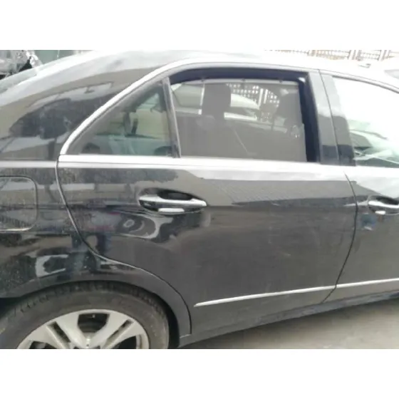 Puerta Trasera Derecha para Mercedes-Benz Clase E (W212) Lim.
