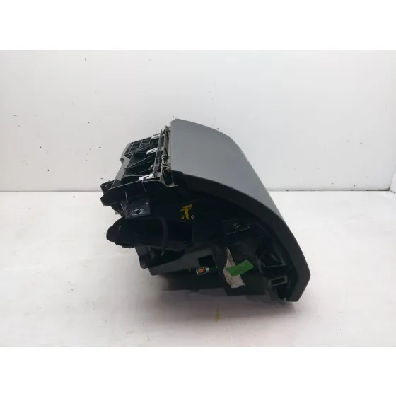 Guantera para Mercedes-Benz Clase E (W212) Lim.