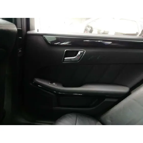 Guarnecido Puerta Trasera Derecha para Mercedes-Benz Clase E (W212) Lim.