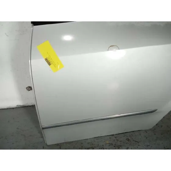 Puerta Trasera Izquierda para Fiat Linea (110)