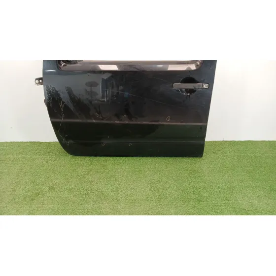 Puerta Delantera Izquierda para Nissan Navara Pick-Up (D40M)