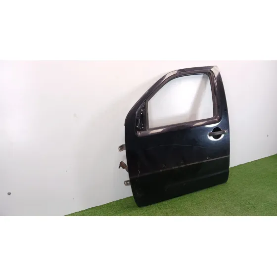 Puerta Delantera Izquierda para Nissan Navara Pick-Up (D40M)