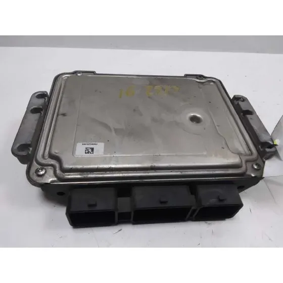 Centralita Motor Uce para Ford Focus Berlina (Cap)