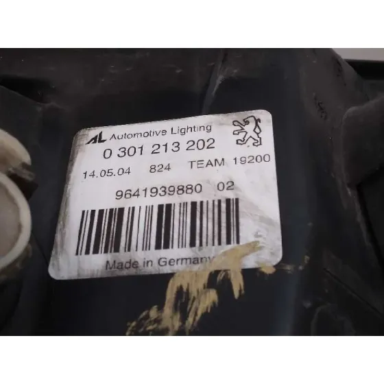 Faro Derecho para Peugeot 407