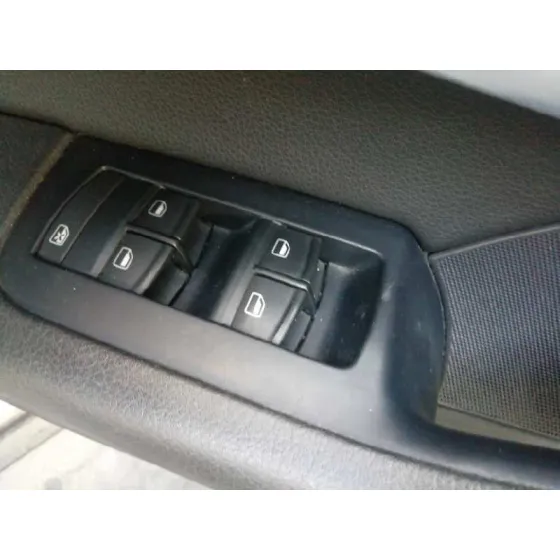Mando Elevalunas Delantero Izquierdo para Audi A6 Avant (4F2)