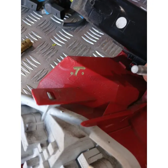 Piloto Trasero Derecho para Audi A6 Avant (4F2)