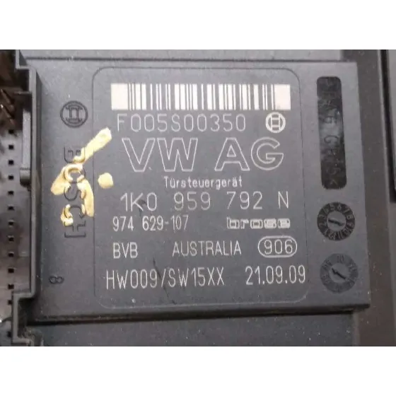 Motor Elevalunas Delantero Derecho para Volkswagen Passat Berlina (3C2)