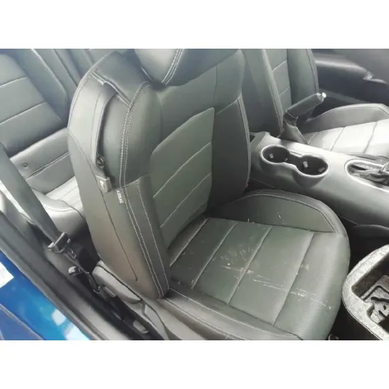 Juego Asientos Completo para Ford Mustang