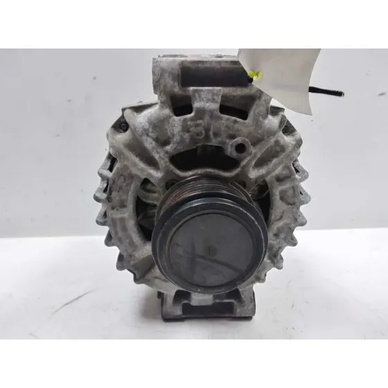 Alternador para Audi A5 Sportback (8T)