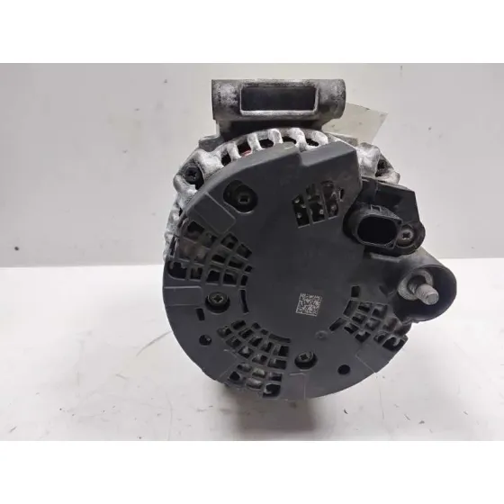 Alternador para Audi A5 Sportback (8T)