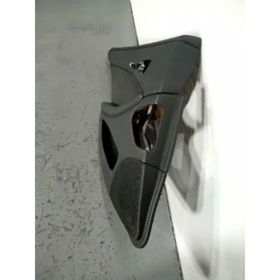 Guarnecido Puerta Trasera Izquierda para Mercedes-Benz Clase Cls (W219)
