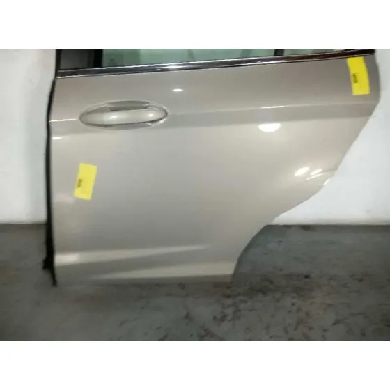 Puerta Trasera Izquierda para Ford B-Max