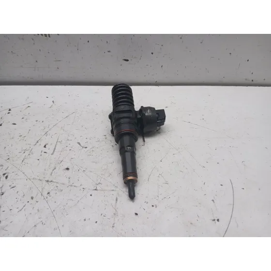 Inyector para Seat Ibiza (6L1)